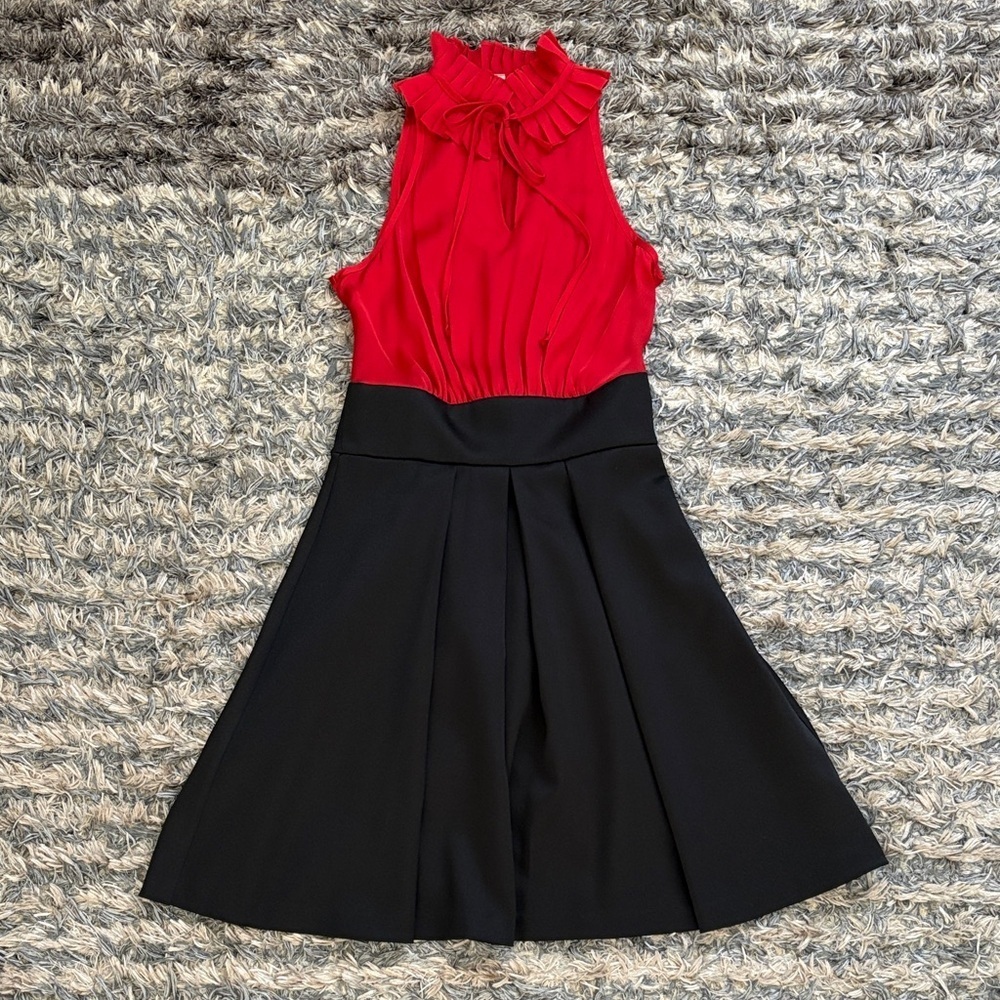 AUW Stylish Red and Black Cocktail Dress Size S - Picture 1 of 4